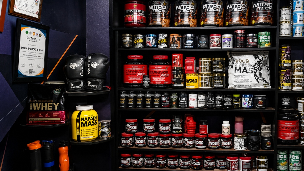 Shahzad Fitness Gym Healthy Fuel & Supplement Bar counter